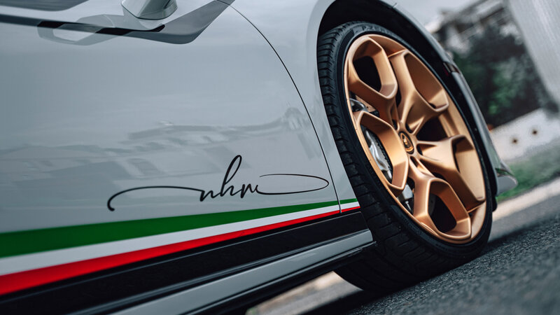 Lamborghini Huracan - Speed Silver Metallic Wrap - img 3 small
