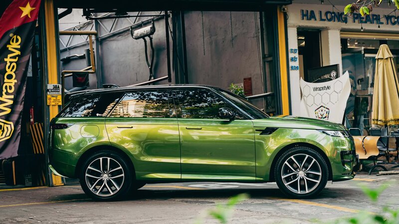 Range Rover Sport - Mamba Green Wrap - img 3 small